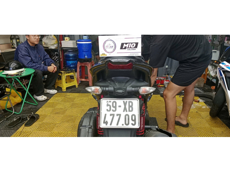 Độ đèn nâng cấp ánh sáng Titan M10 Ultra V2 cho xe Exciter 